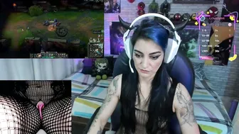 mature_gamer recorded nude video 958303