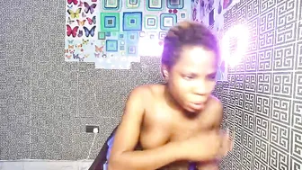 Slimzyxdoll ebony sex cam