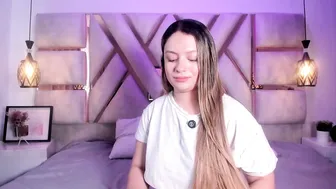 giigii_hadidd recorded nude video 958406