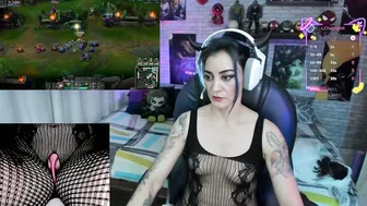 mature_gamer bigass chat cam sex