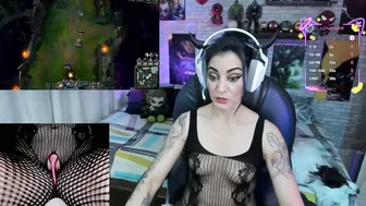 mature_gamer bigass chat cam sex