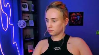 Sarahwelddy anal - 05/08/2026