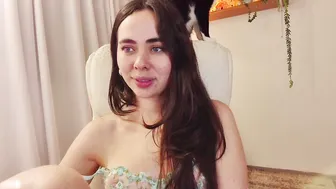 babyprincesstalia 05-08-2026 unshaved
