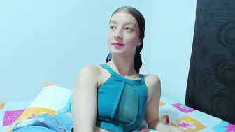 miavolkova_ nude on cam 08 May 2026