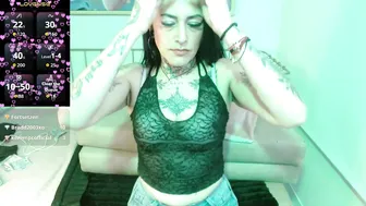 roxanne_vale nude on cam webcam video