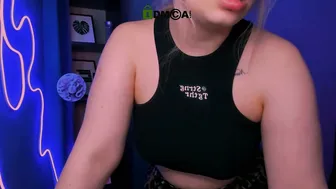 sarahwelddy porn cam chat 05-08-2026
