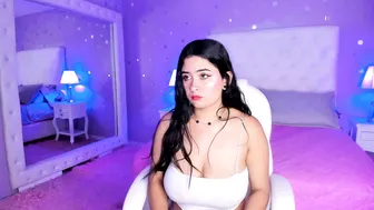 15_scarlette porn cam (07-11-2025)