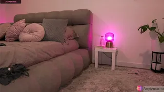 nina_mon video cam 11 July 2025