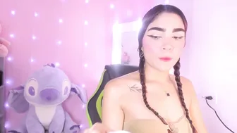 charlottee_02 recorded nude video 96671