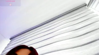 Melanie_roux_ chat sex cam (05-08-2026)