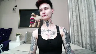 kennyvibe 08-May-26 nude on cam