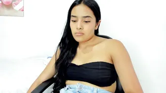 Valeria_miller69 09-May-2026 nude on cam