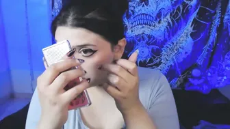 Mikaskullcs messy - 09-May-2026