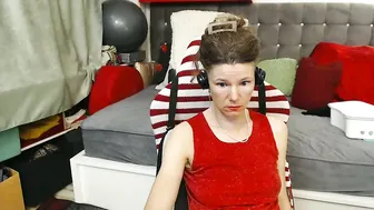 kellynumber nude webcam