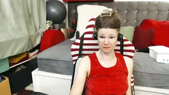 kellynumber nude webcam