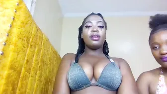 Dixie_sluty lesbian live webcam show
