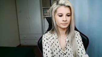 Kristineamore porn sex chat 09 May 2026