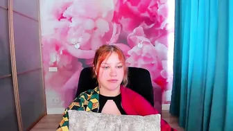 Angelinalow amateur webcam video 09 May 2026