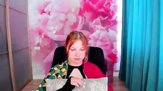Angelinalow amateur webcam video 09 May 2026