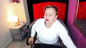 Scarletbigtitties 09-May-2026