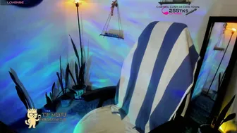 sweettianna posing on webcam (05/10/2026)