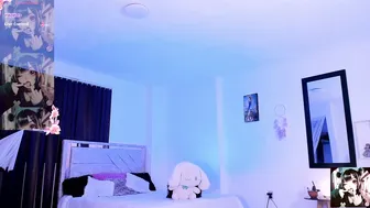 Emely_rous stream 10-May-26