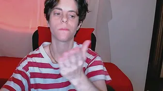 Yuyito15 sex cam chat 05-10-2026
