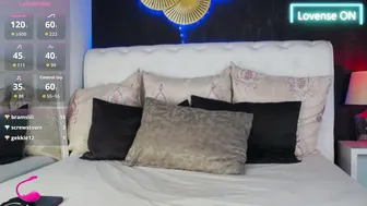 bellakarmma on cam 10-May-26