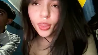 kikilove15 naked on cam 05-11-2026