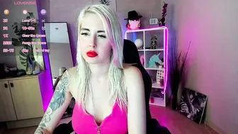 nastasya_cute posing on webcam (05/11/2026)