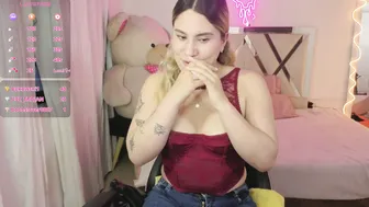 Saaya_tay chat sex cam (05-11-2026)