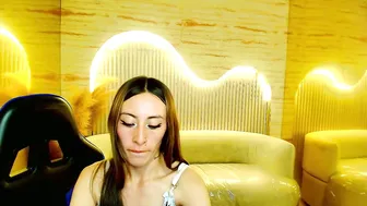 Katalina_r amateur webcam video 05-12-2026
