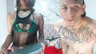 ashlieegreenn 12-May-26 live on cam