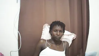 queen_0012 12-May-26