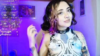 violeet_smile bigass 05/12/2026