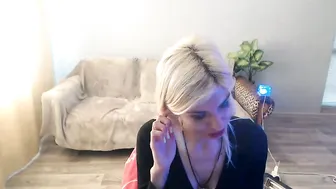 sexybeatriice anal show