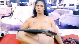 Sexyva4u2luv 12 May 2026 hairypussy