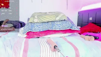 _dulcefuego posing on cam cam sex porn
