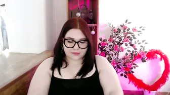 Nereia nude cam 05-12-2026