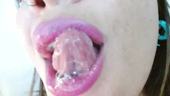 Miss_evoleth2 bigass live cam show