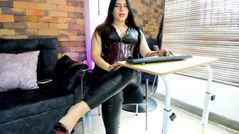 Fernanda_mp2 naked 12-May-2026