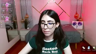 Lena_roses 13-May-26 cam girl