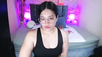 alison_girl22 amateur webcam video 05/13/2026