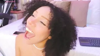 lilith_pink__ interactivetoy porn chat video