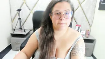 sara_thonson_ hot amateur video on webcam