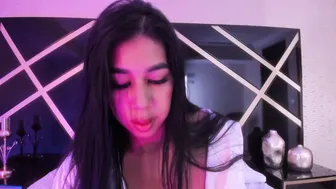 ana_gonzalez sex chat (05-13-2026)