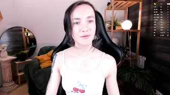 lovely_lo 13-May-26 cute