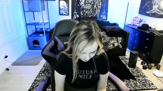 luna_lovelyy nude cam video (05/13/2026)