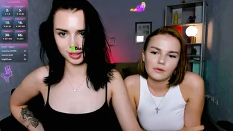 niko_lle cam girl chat (07-12-2025)