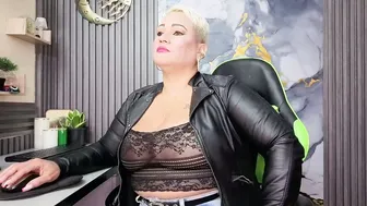 gianellacox cam show (05/13/2026)